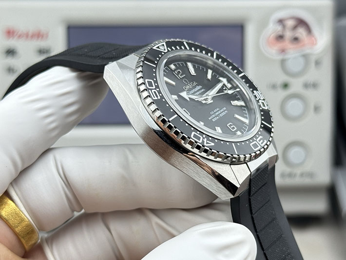 最高級オメガスーパーコピー OMEGA 42mm シーマスター プラネットオーシャン ウルトラディープ 2629724 オメガ 時計 メンズ - 画像 (5)