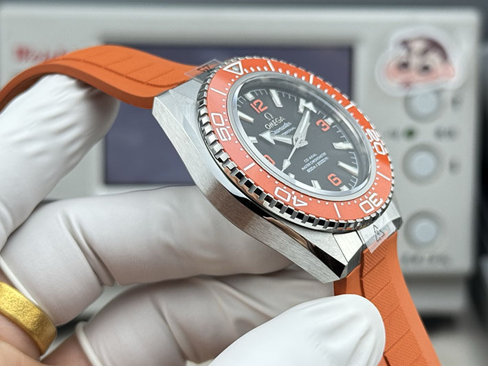 最高級オメガスーパーコピー OMEGA 42mm シーマスター プラネットオーシャン ウルトラディープ 2629725 メンズ オメガ 時計 安い順 - 画像 (5)