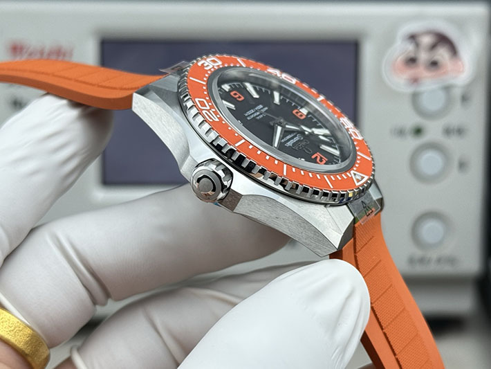 最高級オメガスーパーコピー OMEGA 42mm シーマスター プラネットオーシャン ウルトラディープ 2629725 メンズ オメガ 時計 安い順 - 画像 (4)