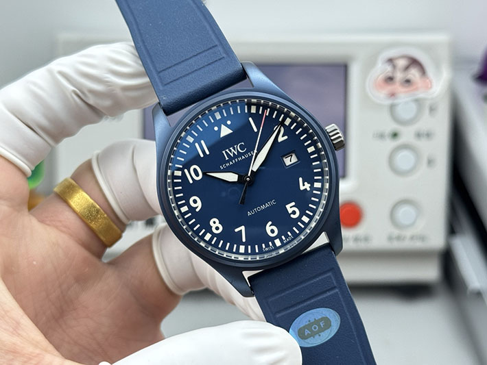最高級IWCスーパーコピー パイロットウォッチ オートマティック 41 トップガン レイク・タホ 2629734 時計 並行輸入 有名店 - 画像 (9)
