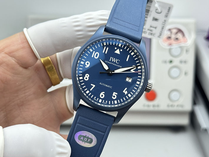 最高級IWCスーパーコピー パイロットウォッチ オートマティック 41 トップガン レイク・タホ 2629734 時計 並行輸入 有名店 - 画像 (8)