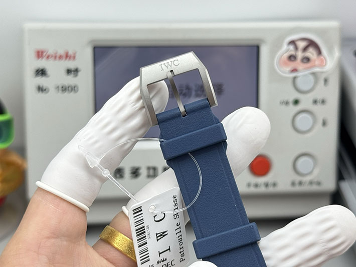 最高級IWCスーパーコピー パイロットウォッチ オートマティック 41 トップガン レイク・タホ 2629734 時計 並行輸入 有名店 - 画像 (2)