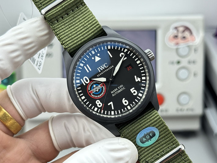 最高級IWCスーパーコピー パイロットウォッチ オートマティック 41 トップガン レイク・タホ 2629737 IWC 店舗 東京 - 画像 (9)