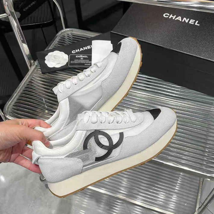 レディース 最高級シャネルスーパーコピー CHANEL 2026年春夏 新作 CC ランニング スニーカー 2629754 シャネル スニーカー レディース - 画像 (7)