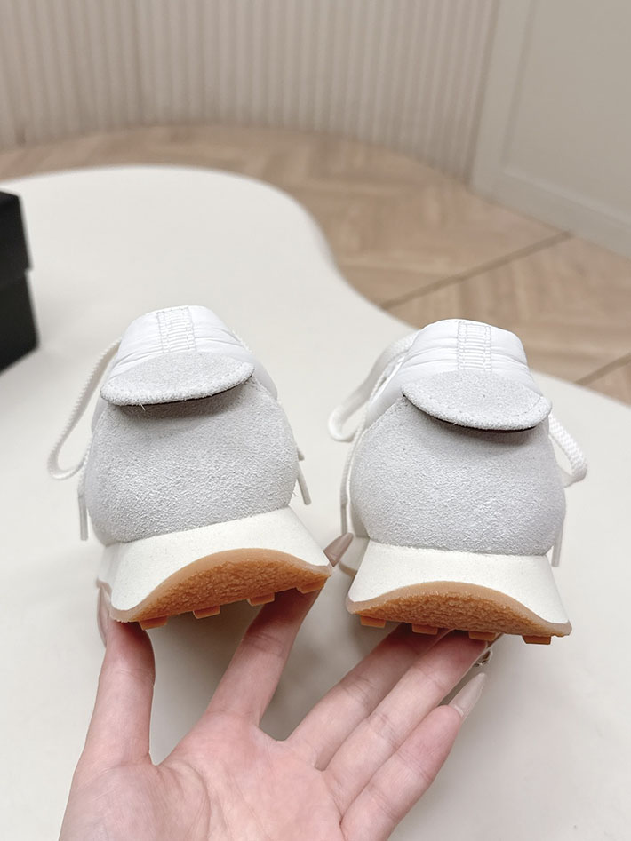 レディース 最高級シャネルスーパーコピー CHANEL 2026年春夏 新作 CC ランニング スニーカー 2629758 シャネル スニーカー 値段 - 画像 (8)