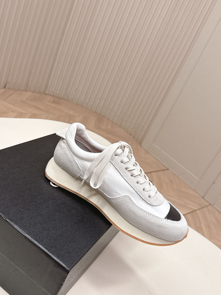 レディース 最高級シャネルスーパーコピー CHANEL 2026年春夏 新作 CC ランニング スニーカー 2629758 シャネル スニーカー 値段 - 画像 (2)