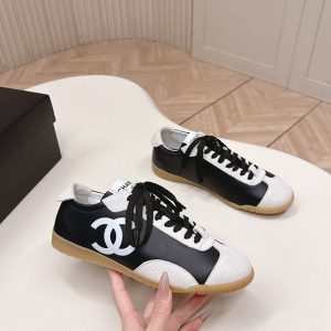 シャネル スニーカー アウトレット