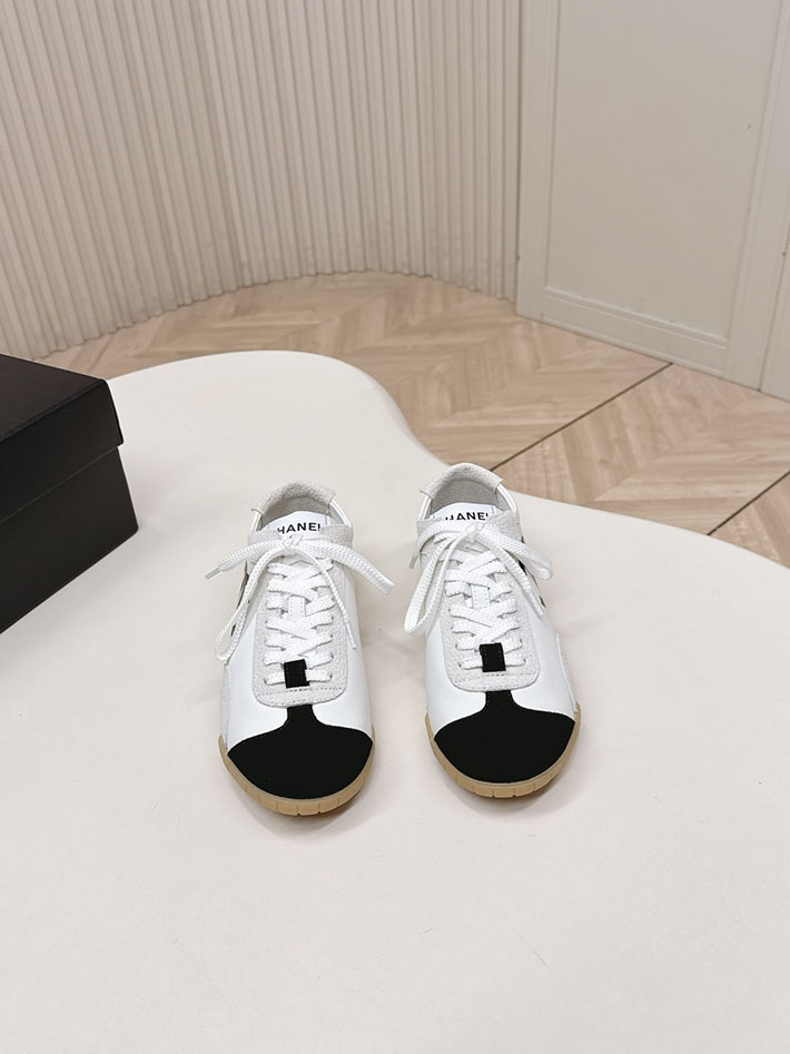 レディース 最高級シャネルスーパーコピー CHANEL 2026年春夏 新作 CC ランニング スニーカー 2629762 シャネル 靴 アウトレット - 画像 (5)
