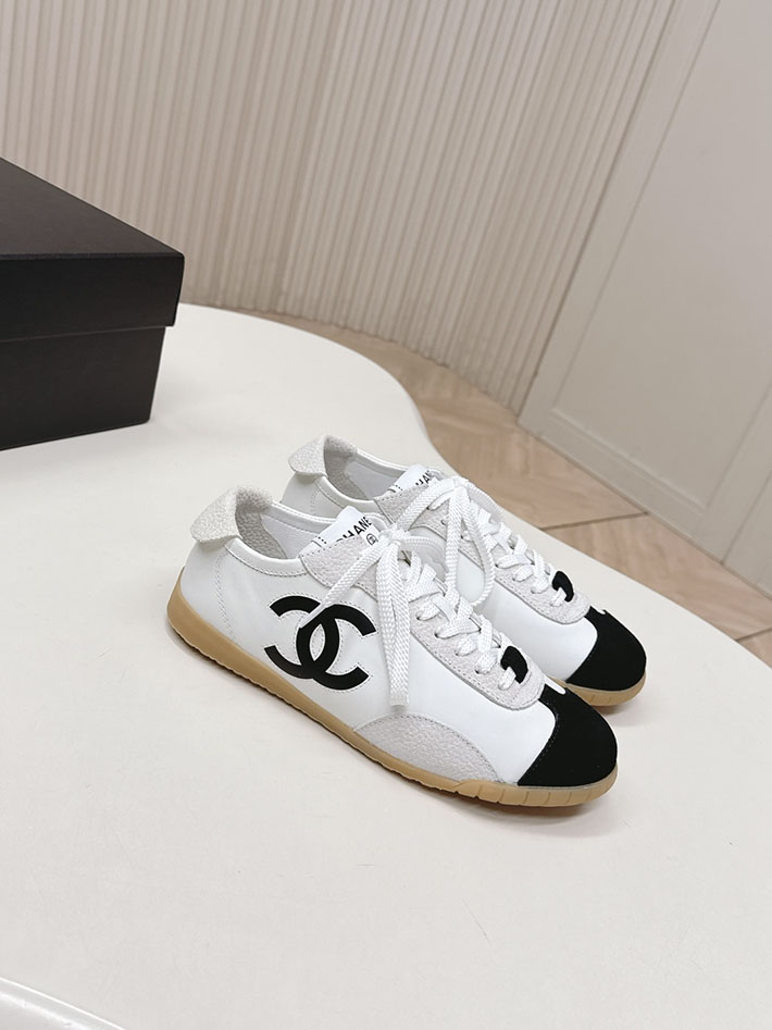 レディース 最高級シャネルスーパーコピー CHANEL 2026年春夏 新作 CC ランニング スニーカー 2629762 シャネル 靴 アウトレット - 画像 (4)