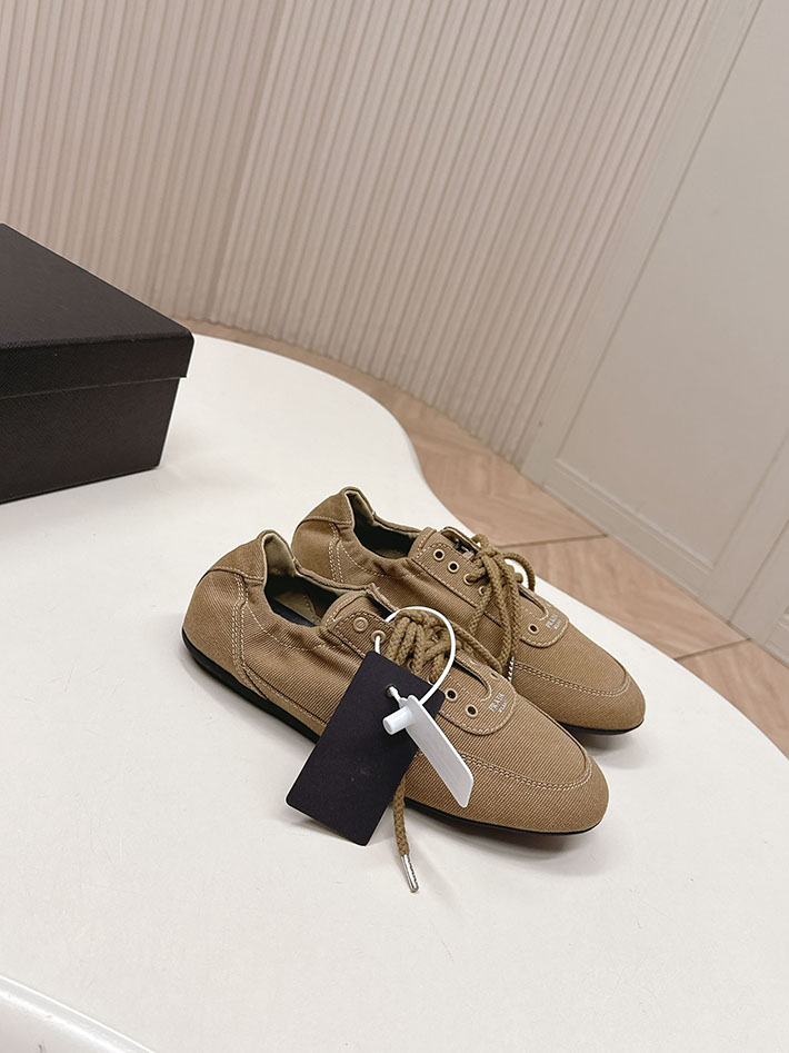 最高級プラダスーパーコピー PRADA Collapse canvas sneakers with buckled strap 2629770 プラダ ローヒール パンプス - 画像 (8)