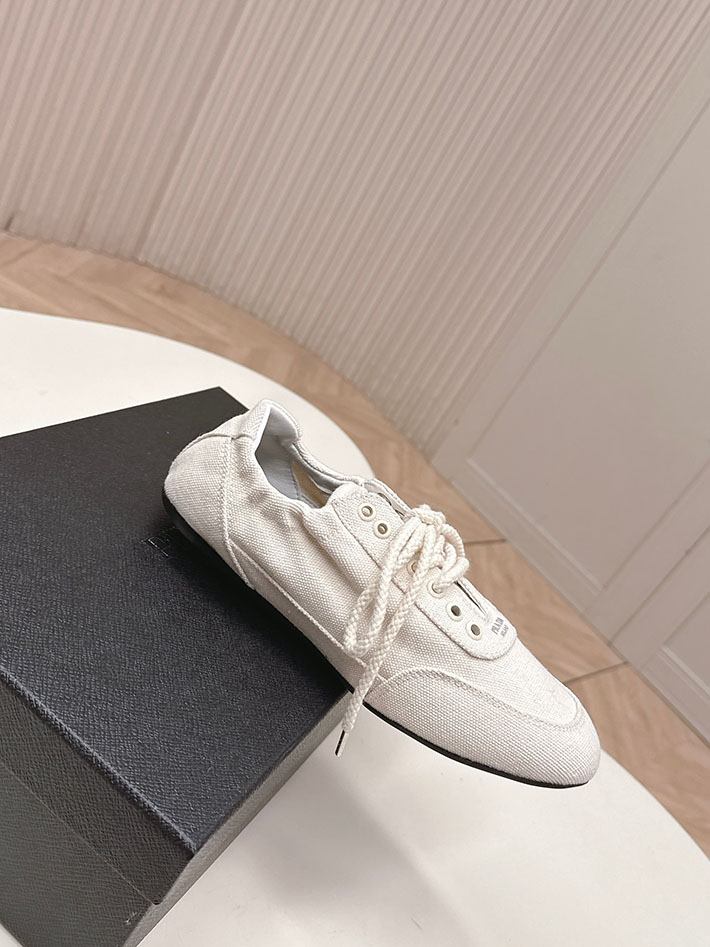 最高級プラダスーパーコピー PRADA Collapse canvas sneakers with buckled strap 2629773 バレエシューズブランド 人気 - 画像 (9)