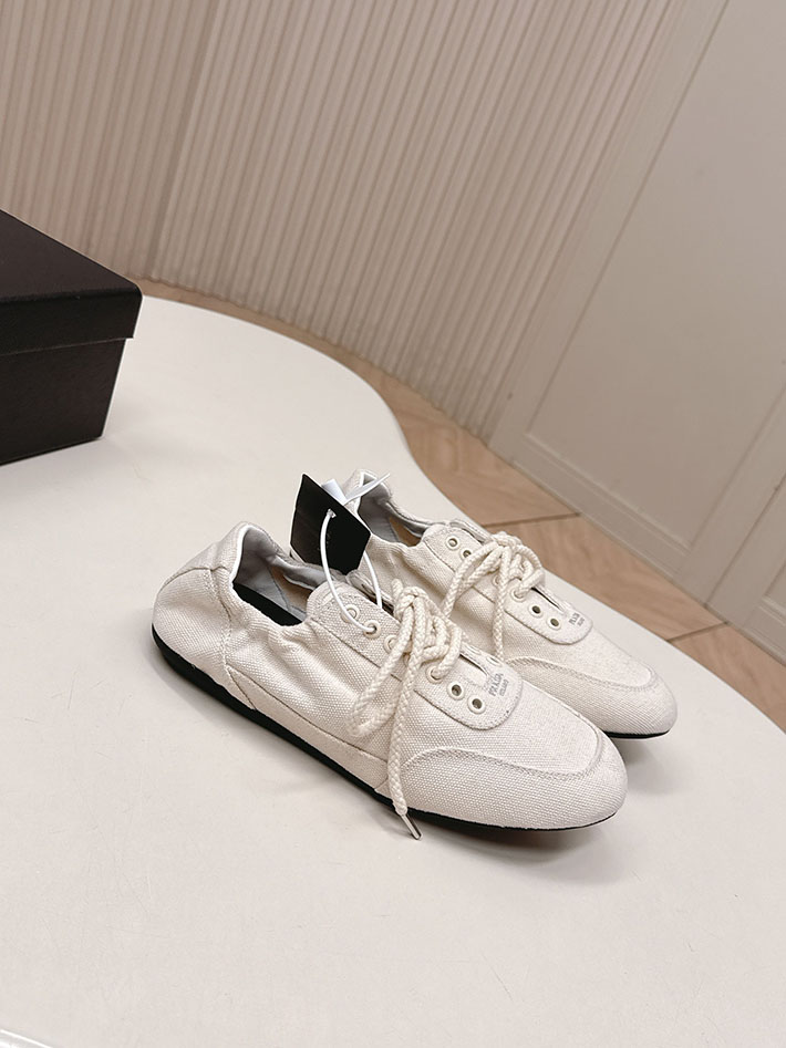最高級プラダスーパーコピー PRADA Collapse canvas sneakers with buckled strap 2629773 バレエシューズブランド 人気 - 画像 (5)
