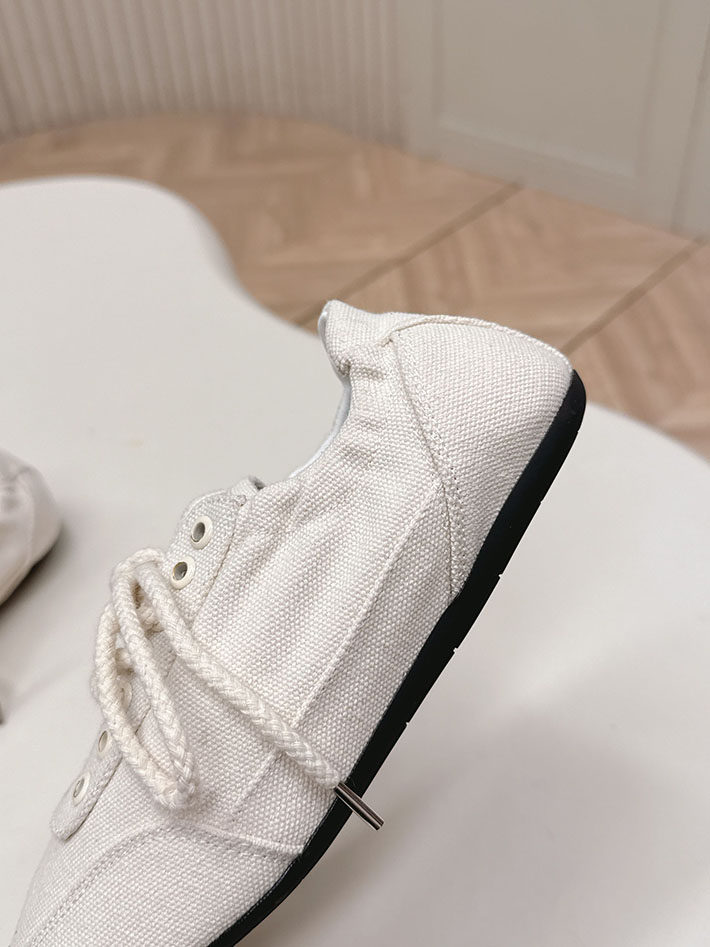 最高級プラダスーパーコピー PRADA Collapse canvas sneakers with buckled strap 2629773 バレエシューズブランド 人気 - 画像 (3)