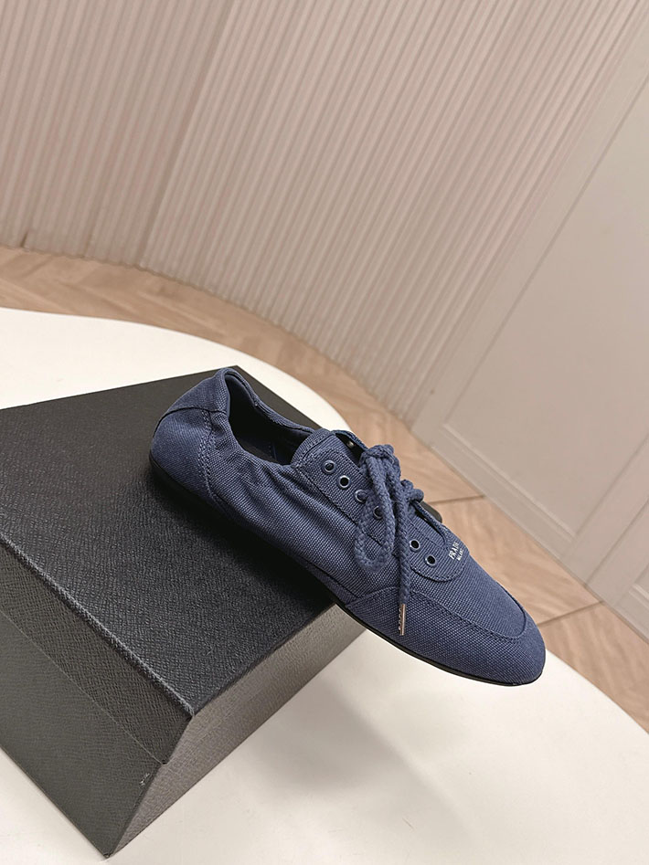 最高級プラダスーパーコピー PRADA Collapse canvas sneakers with buckled strap 2629774 バレー シューズ レディース おしゃれ - 画像 (9)