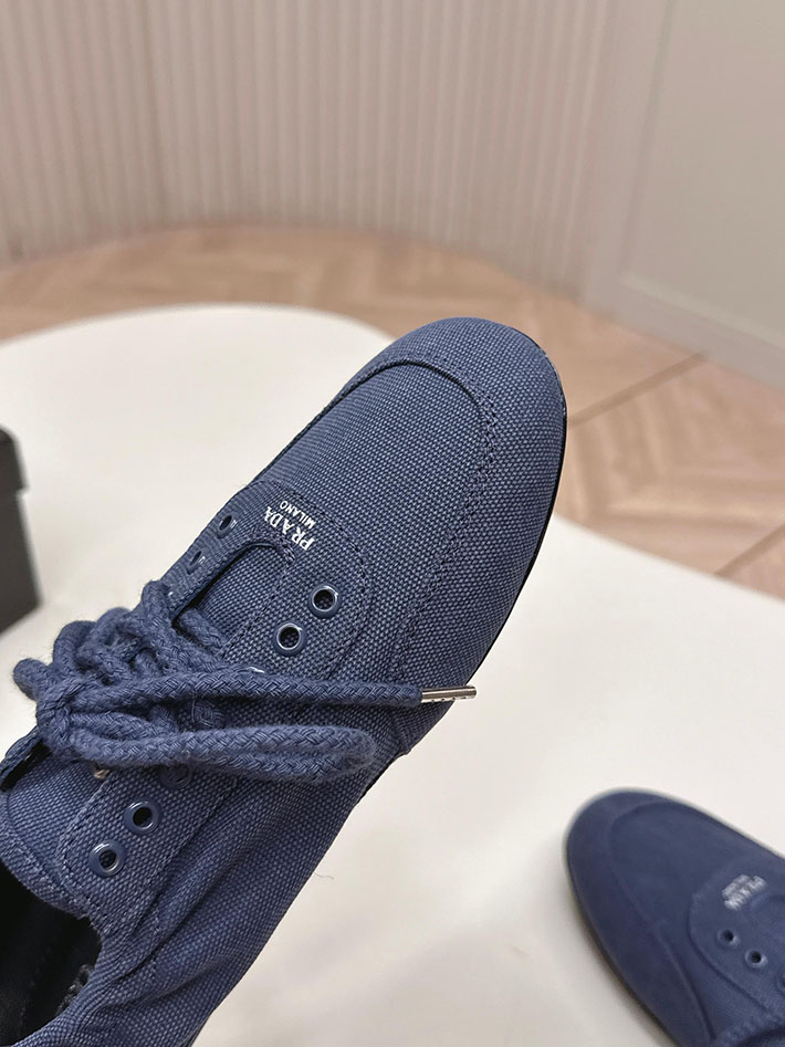 最高級プラダスーパーコピー PRADA Collapse canvas sneakers with buckled strap 2629774 バレー シューズ レディース おしゃれ - 画像 (6)