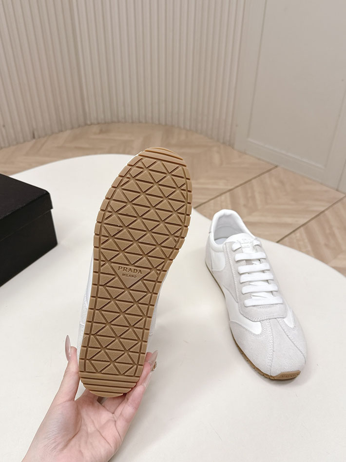 レディース 最高級プラダスーパーコピー PRADA スエード スニーカー Re-Nylon Sneakers 2629777 プラダ スニーカー レディース 公式 - 画像 (7)