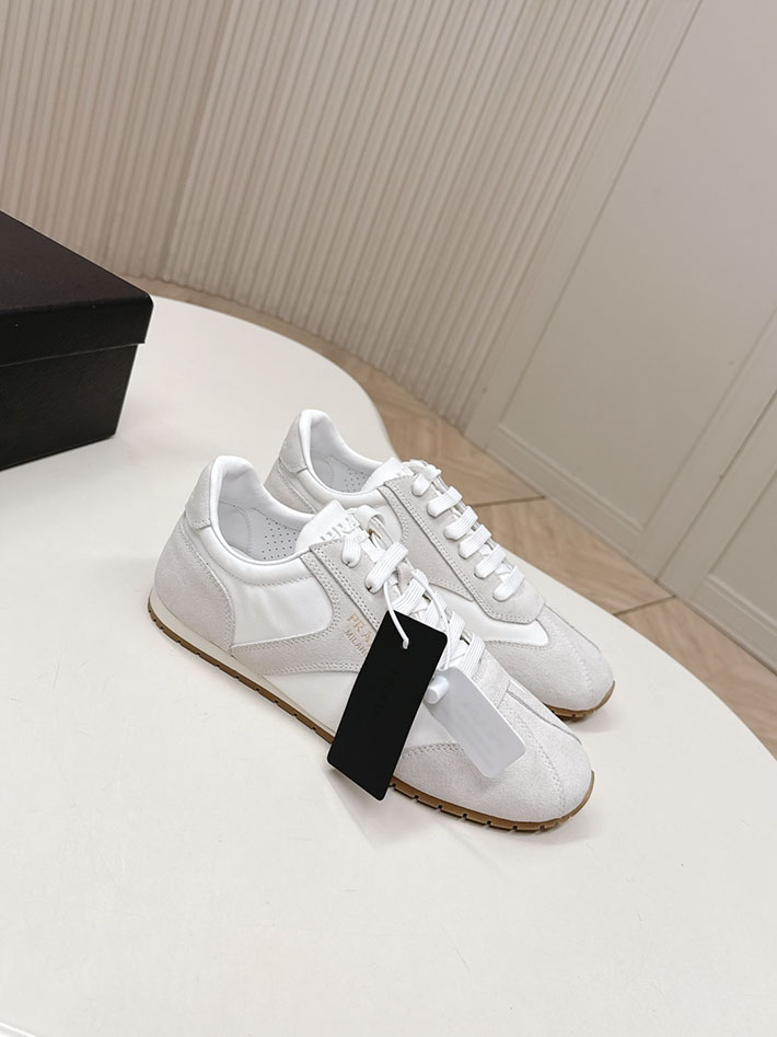 レディース 最高級プラダスーパーコピー PRADA スエード スニーカー Re-Nylon Sneakers 2629777 プラダ スニーカー レディース 公式 - 画像 (3)