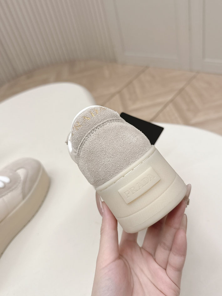最高級プラダスーパーコピー PRADA ダウンタウン ボールド ナッパレザーxスエード スニーカー 2629779 プラダ スニーカー レディース アウトレット - 画像 (3)