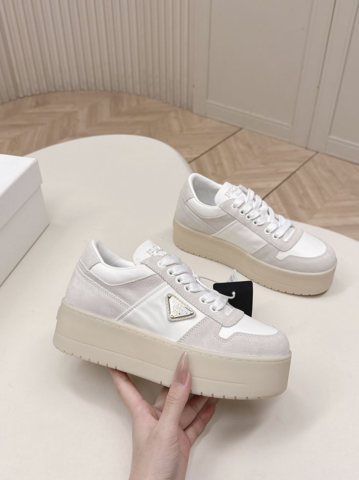 最高級プラダスーパーコピー PRADA ダウンタウン ボールド ナッパレザーxスエード スニーカー 2629781 プラダ スニーカー レディース 公式 - 画像 (6)