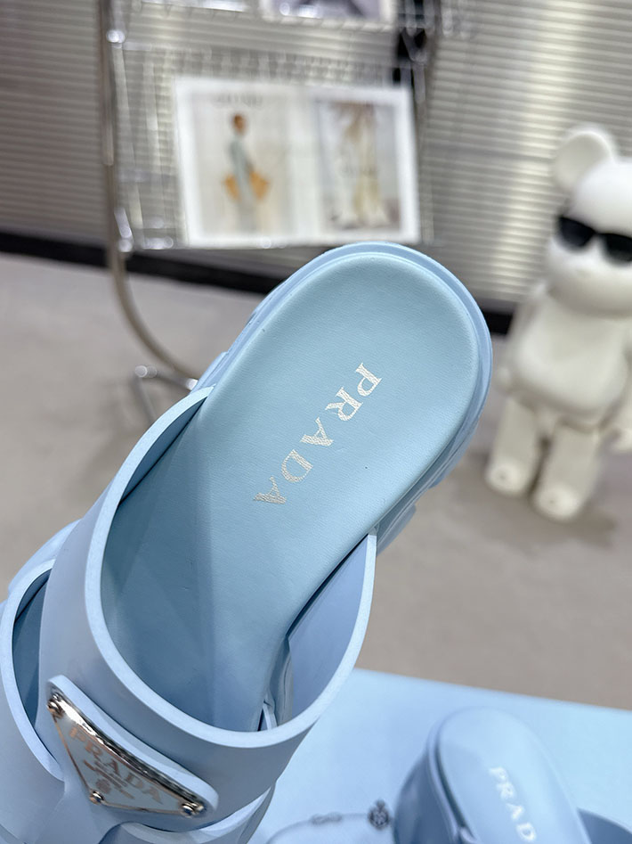 レディース 最高級プラダスーパーコピー PRADA モノリス ラバー サンダル 1X853M EVA ビーチサンダル 2629790 プラダ サンダル アウトレット - 画像 (7)