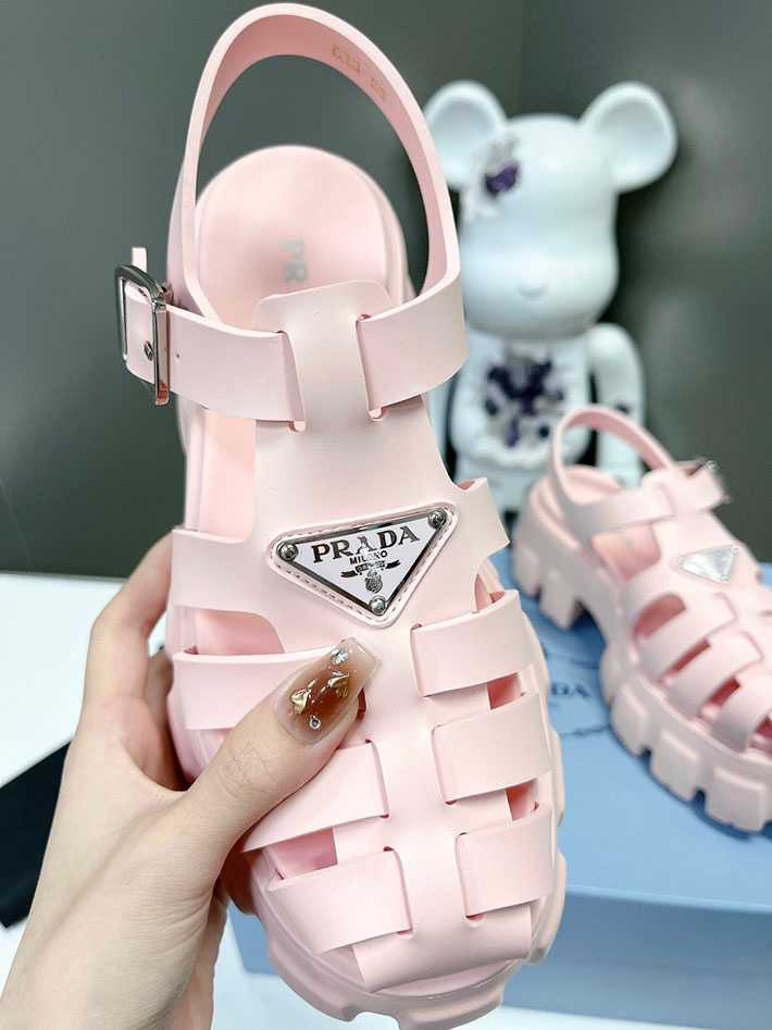 レディース 最高級プラダスーパーコピー PRADA モノリス ラバー サンダル 1X853M EVA ビーチサンダル 2629793 プラダ サンダル コーデ - 画像 (8)