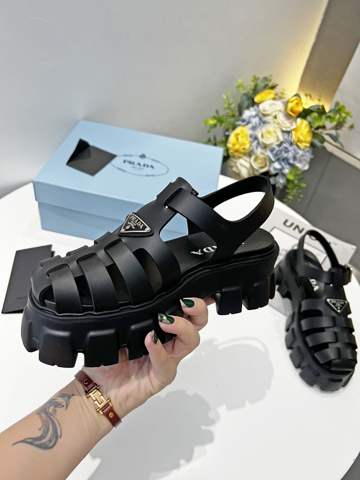 レディース 最高級プラダスーパーコピー PRADA モノリス ラバー サンダル 1X853M EVA ビーチサンダル 2629794 プラダ 厚底 サンダル レディース - 画像 (2)