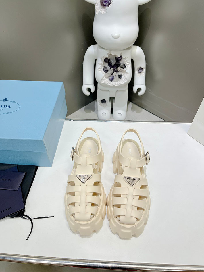 レディース 最高級プラダスーパーコピー PRADA モノリス ラバー サンダル 1X853M EVA ビーチサンダル 2629796 プラダ 靴 レディース - 画像 (4)