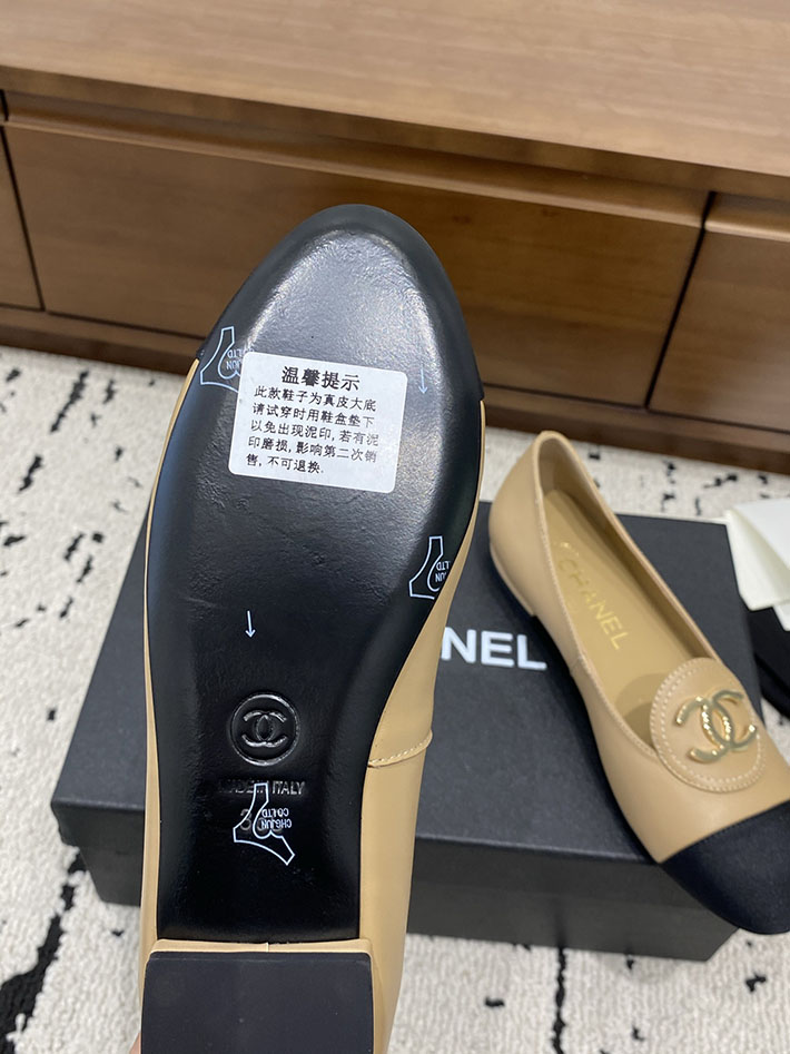 最高級シャネルスーパーコピー CHANEL 2026年春夏 新作 ローファー CCロゴ カーフスキン グログラン 2629816 シャネル ローファー 新作 - 画像 (3)