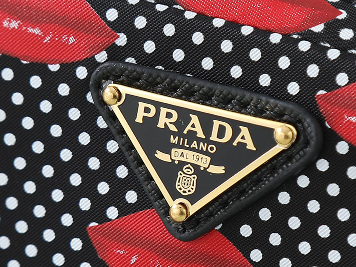プラダ バッグ レディース PRADA プリントRe-Nylon ポーチ ブラック 1BC280_2HIK_F0036_V_OOO プラダ ポーチ アウトレット 値段 - 画像 (6)