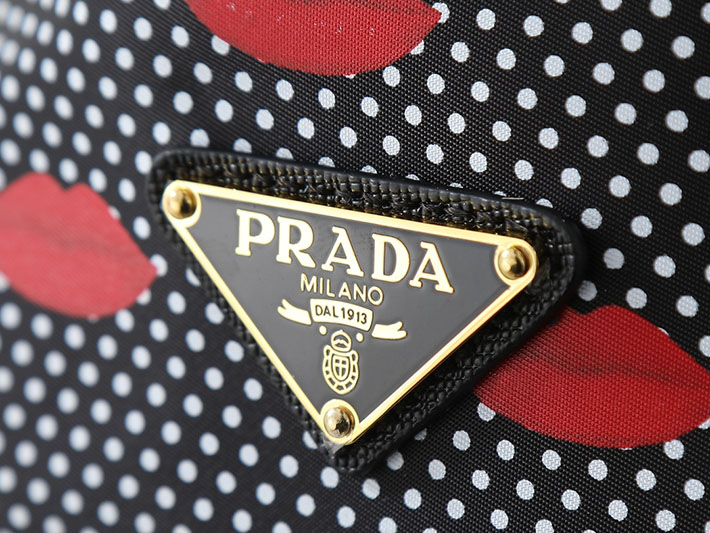 プラダ バッグ レディース PRADA プリントRe-Nylon ポーチ ブラック 1NS369_2HFL_F0002 プラダ ポーチ ナイロン - 画像 (6)