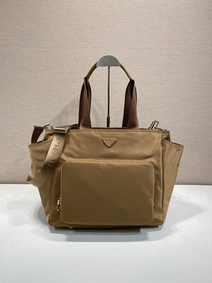 プラダ バッグ メンズ 新作 PRADA Re-Nylon ベビーバッグ ブランデー 1BG102_RV44_F0134_V_OOO プラダ トートバッグ ナイロン - 画像 (9)