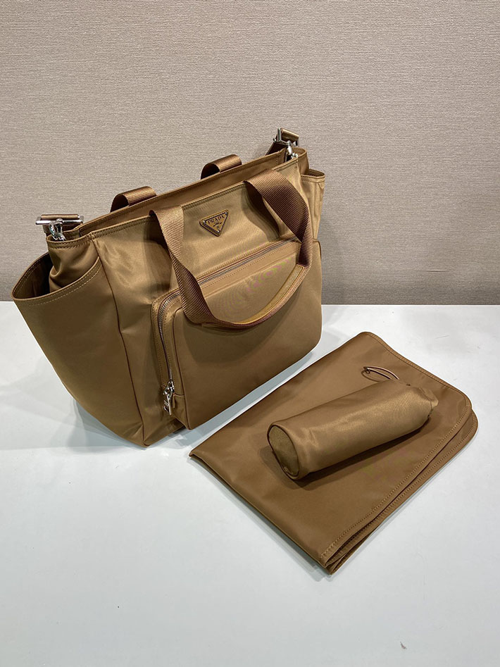 プラダ バッグ メンズ 新作 PRADA Re-Nylon ベビーバッグ ブランデー 1BG102_RV44_F0134_V_OOO プラダ トートバッグ ナイロン - 画像 (7)