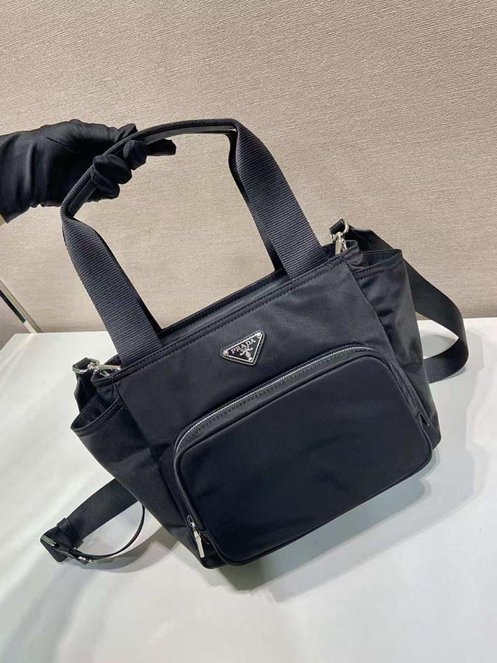 プラダ バッグ レディース PRADA Re-Nylon トートバッグ ブラック 1BG582_RV44_F0002_V_OOO プラダ キャンバス トートバッグ - 画像 (8)