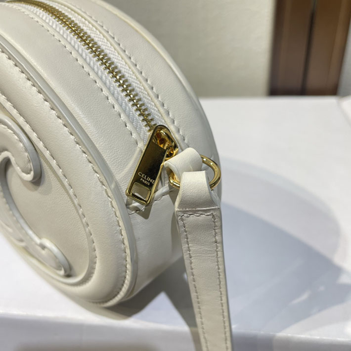 最高級セリーヌスーパーコピー CELINE オーバルパース キュイル トリオンフ ホワイト 10I703DPQ.01BC セリーヌ ショルダーバッグ アウトレット - 画像 (3)