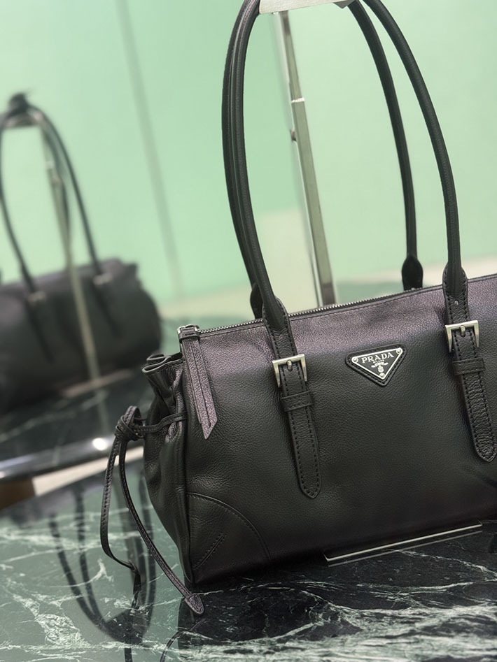 プラダ バッグ レディース PRADA ボニー アンティーク加工レザー ミディアム トートバッグ ブラック 1BG628_2HF2_F0002 レディース プラダ バッグ 人気 - 画像 (7)