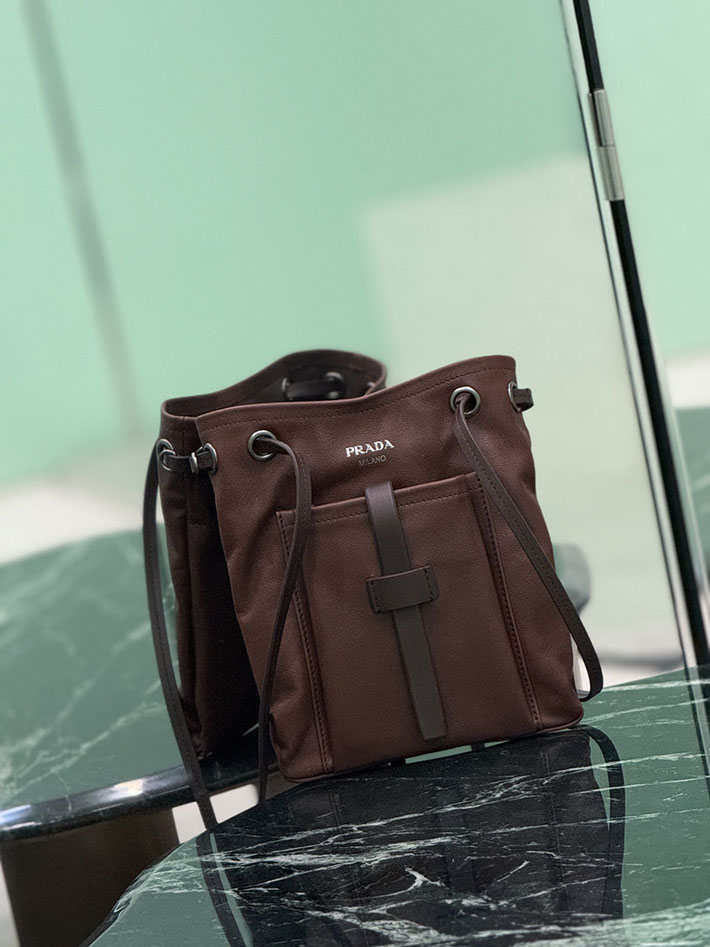 プラダ バッグ レディース PRADA レザー ミニ ショルダーバッグ ココアブラウン 1BH288_2G6F_F0324_V_OOO プラダ バッグ アウトレット - 画像 (9)