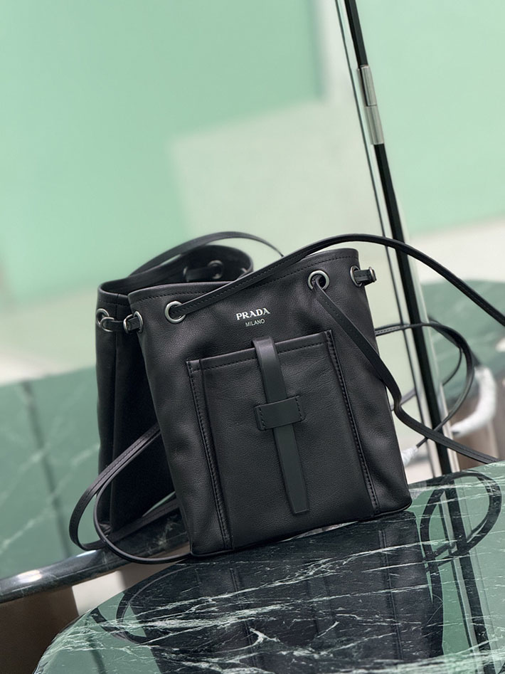 プラダ バッグ レディース PRADA レザー ミニ ショルダーバッグ ブラック 1BH288_2G6F_F0002_V_OOO プラダ バッグ人気ランキング - 画像 (9)