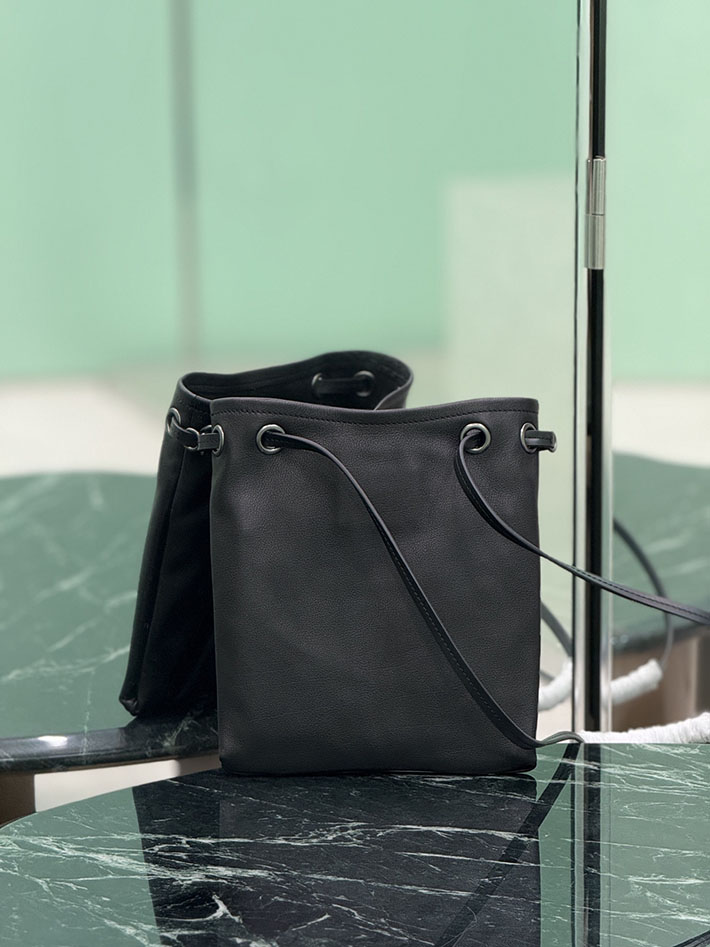 プラダ バッグ レディース PRADA レザー ミニ ショルダーバッグ ブラック 1BH288_2G6F_F0002_V_OOO プラダ バッグ人気ランキング - 画像 (8)