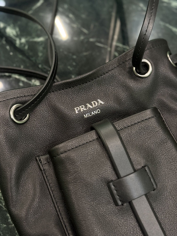 プラダ バッグ レディース PRADA レザー ミニ ショルダーバッグ ブラック 1BH288_2G6F_F0002_V_OOO プラダ バッグ人気ランキング - 画像 (5)