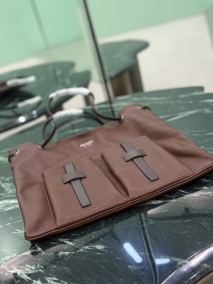 プラダ バッグ レディース PRADA ルート ラージ レザー バッグ ココアブラウン 1BC293_2G6F_F0324_V_OOO プラダ トートバッグ ナイロン - 画像 (5)