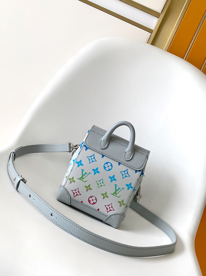 ルイヴィトン バッグ 新作 Louis Vuitton モノグラム イリディセント ナノ スティーマー グレー M13905 ルイヴィトン メンズバッグ 新作 - 画像 (9)