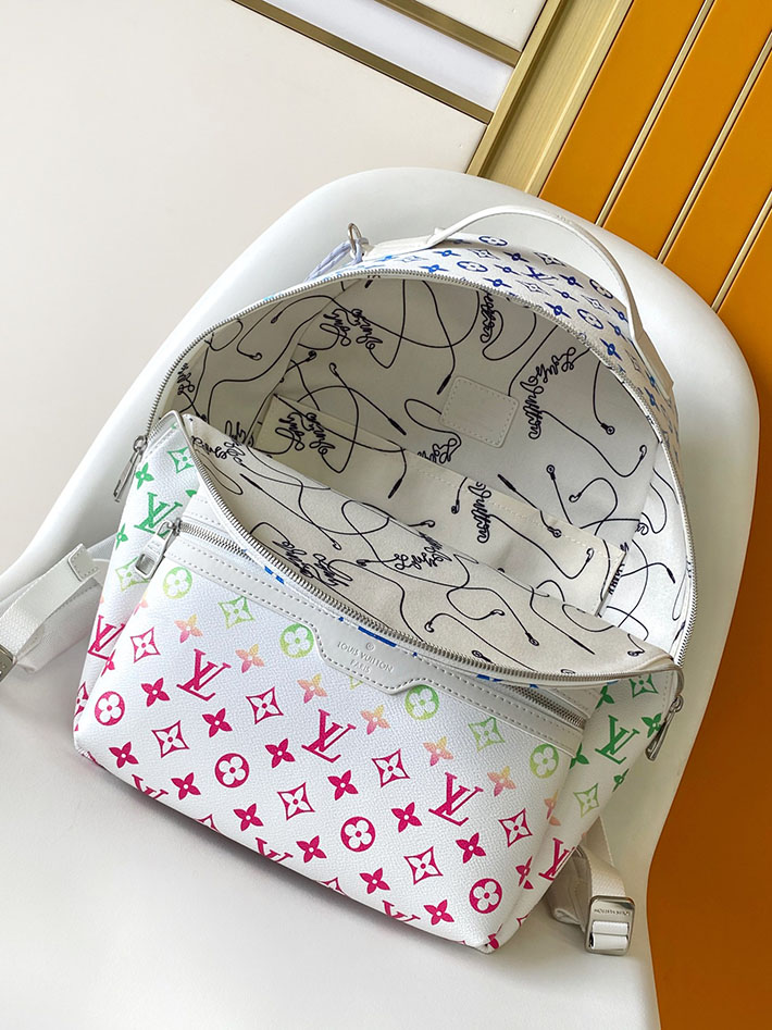 ルイヴィトン バッグ 新作 Louis Vuitton ディスカバリーPM バックパック マルチカラー M14184 ルイヴィトン リュック 人気ランキング - 画像 (3)