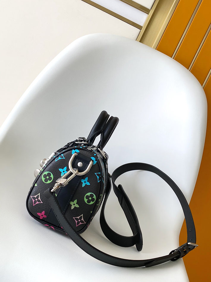 ルイヴィトン バッグ 新作 LV モノグラム イリデッセント キーポル バンドリエール25 M13935 スピーディ バンド リエール 25 新作 - 画像 (9)