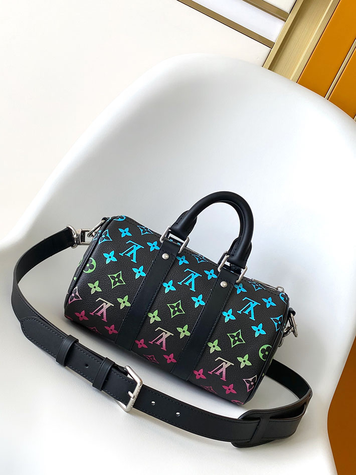 ルイヴィトン バッグ 新作 LV モノグラム イリデッセント キーポル バンドリエール25 M13935 スピーディ バンド リエール 25 新作 - 画像 (8)