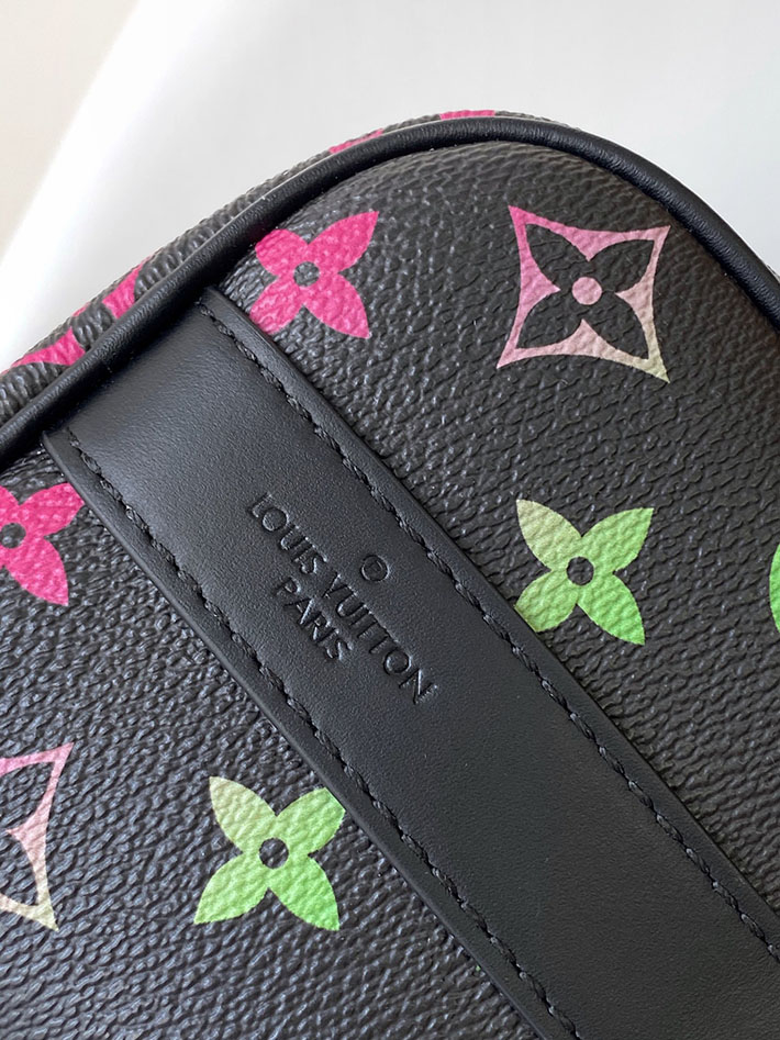 ルイヴィトン バッグ 新作 LV モノグラム イリデッセント キーポル バンドリエール25 M13935 スピーディ バンド リエール 25 新作 - 画像 (6)