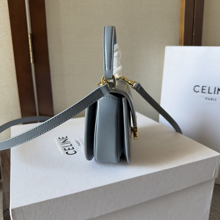 最高級セリーヌスーパーコピー CELINE Mini Besace Clea ミニ ブザス クレア ペールブルー 10L063ETZ.07PB セリーヌ ショルダーバッグ 定番 - 画像 (8)