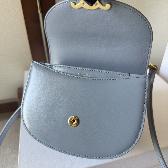 最高級セリーヌスーパーコピー CELINE Mini Besace Clea ミニ ブザス クレア ペールブルー 10L063ETZ.07PB セリーヌ ショルダーバッグ 定番 - 画像 (3)