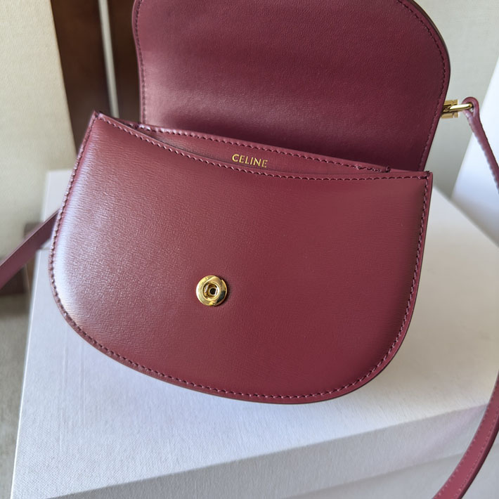 最高級セリーヌスーパーコピー CELINE Mini Besace Clea ミニ ブザス クレア ライトバーガンディ 10L063ETZ.28LB セリーヌ ポシェット 人気 - 画像 (3)
