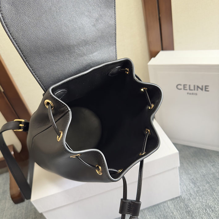 最高級セリーヌスーパーコピー CELINE ボニー バックパック スムースカーフスキン ブラック 118703GGT.38NO セリーヌ リュック 黒 - 画像 (2)
