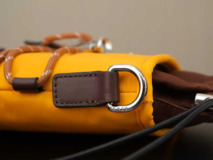 プラダ PRADA スピードロック Re-Nylon レザー スマートフォンケース アンバー 2ZT079_2HE1_F0287 レディース プラダ スマホショルダー - 画像 (3)